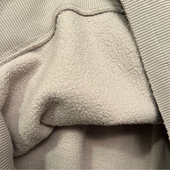 FairTrade Soft Cream Sherpa Long-sleeve Jersey Crop Top - Picture 6 of 12